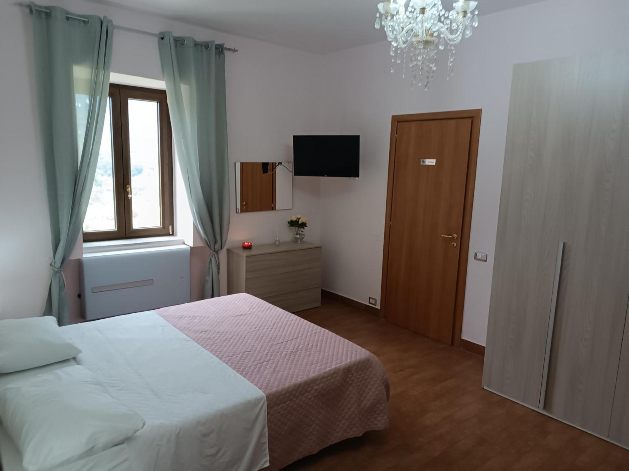 B&B Sunset Suite Belvedere 2 SantʼAgata deʼ Goti Εξωτερικό φωτογραφία